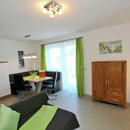 Kirschner Apartment *